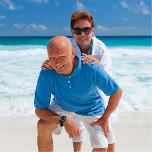 beach-couple
